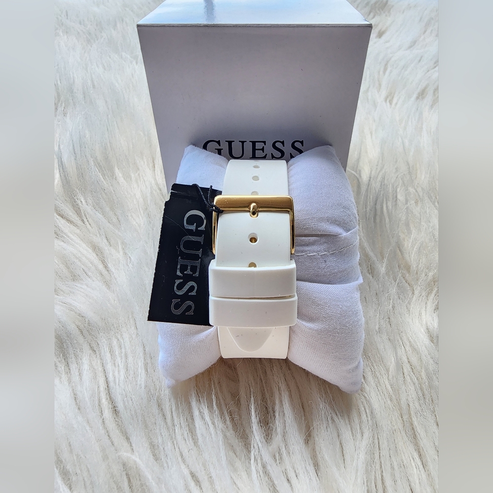 GUESS Gold and White Women's Watch Original Brand New - Picture 10 of 11